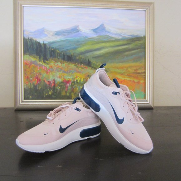 Nike Shoes - Nike Air Max Dia Athletic Shoes size 8 - New
